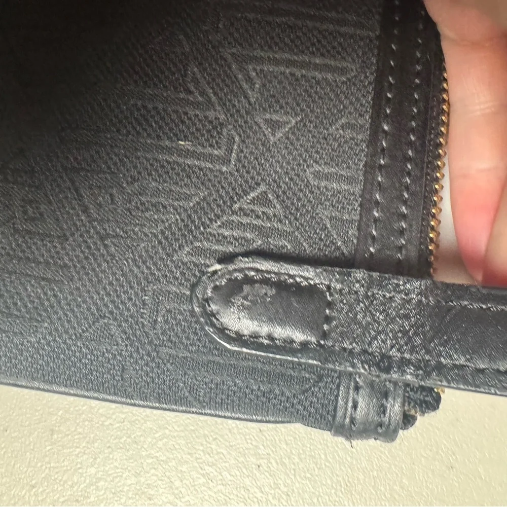 Lauren Ralph Lauren Vintage small Black Messenger Bag with Gold‎ Crossbody